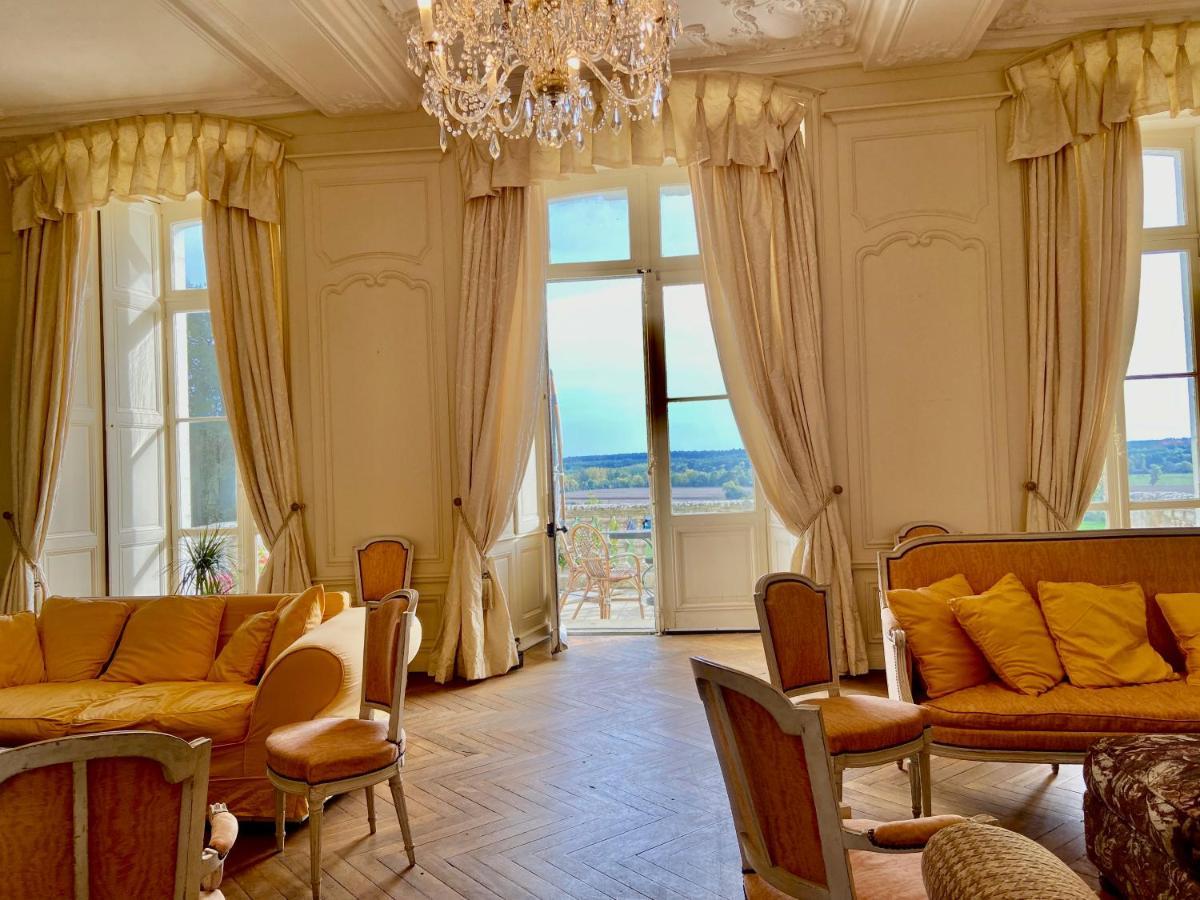 Chateau La Bainerie Tierce Exterior photo